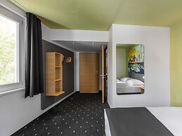 B&B Hotel Düsseldorf City-Süd