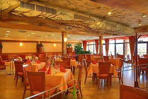 PRIMAVERA Hotel & Congress centre