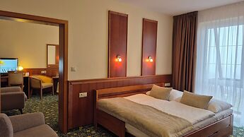 PRIMAVERA Hotel & Congress centre