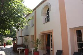 Le Clos de l'Aube Rouge