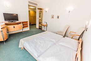 Hotel SET