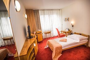 Hotel SET