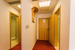 Hotel SET