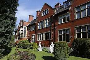 Broadfield Park Hotel Rochdale