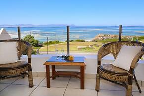Misty Waves Boutique Hotel