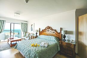 Misty Waves Boutique Hotel