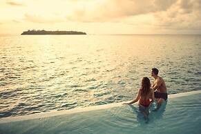 COMO Cocoa Island
