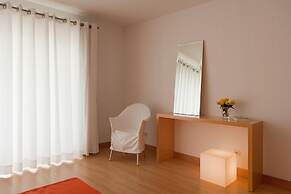 Marina Club Suite Hotel