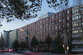 Motel One Hamburg-Altona