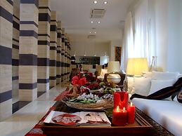 Tarthes Hotel