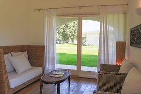Tarthes Hotel