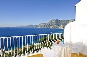 Hotel Tramonto d'Oro