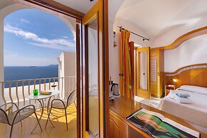 Hotel Tramonto d'Oro