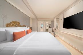 Centre Point Sukhumvit 10