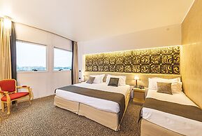 Antony Palace Hotel