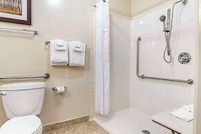 Quality Inn Airport