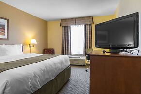 Quality Inn Airport