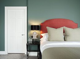 Montagu Place Hotel