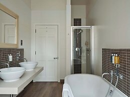 Montagu Place Hotel