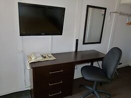 Country Squire Motel