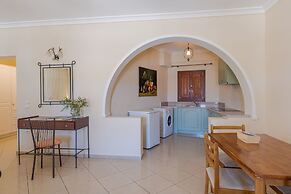 Epavlis Hotel & Spa