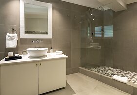 Hide Away Guest House