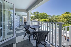 Hide Away Guest House