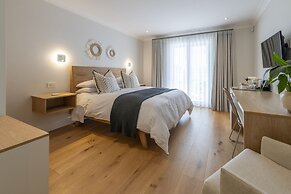 Hide Away Guest House