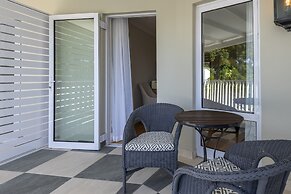 Hide Away Guest House