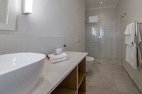 Hide Away Guest House