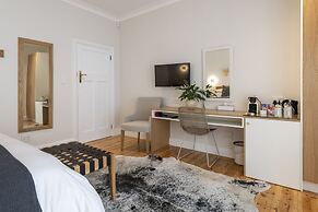 Hide Away Guest House
