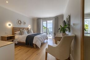 Hide Away Guest House