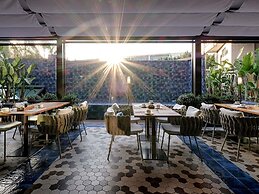Sofitel Barcelona Skipper