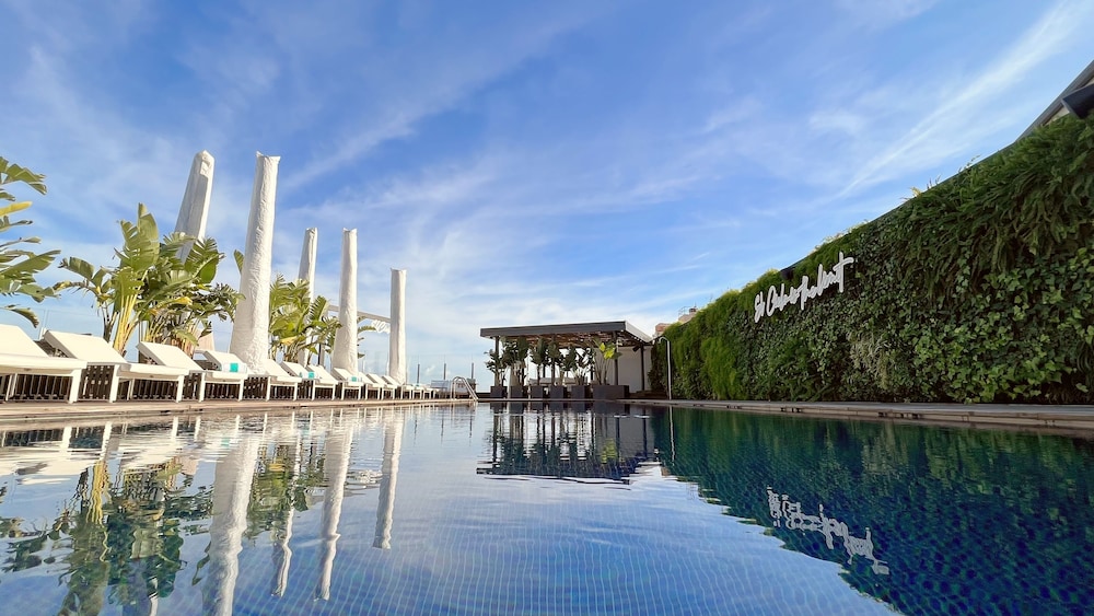 Sofitel Barcelona Skipper