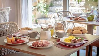 Cruccuris Resort Adults Only
