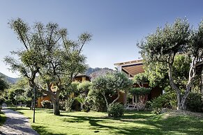 Cruccuris Resort Adults Only