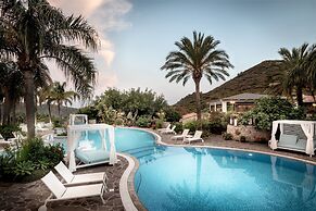 Cruccuris Resort Adults Only
