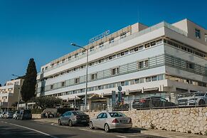Hotel Lero