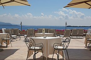 Hotel Savoy Palace