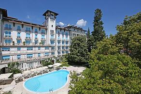 Hotel Savoy Palace