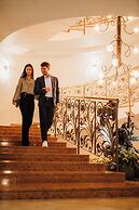Hotel Savoy Palace
