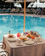 Hotel Savoy Palace
