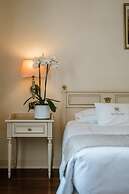 Hotel Savoy Palace