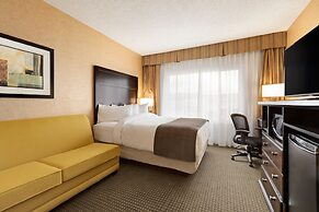 Days Inn & Conference Centre by Wyndham Cranbrook