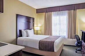 Days Inn & Conference Centre by Wyndham Cranbrook