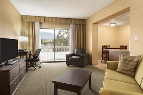 Days Inn & Conference Centre by Wyndham Cranbrook