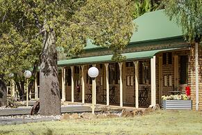 Overlander Homestead Motel