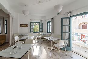 Iris Boutique Hotel