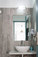 Iris Boutique Hotel