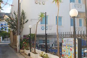 Renia Studios